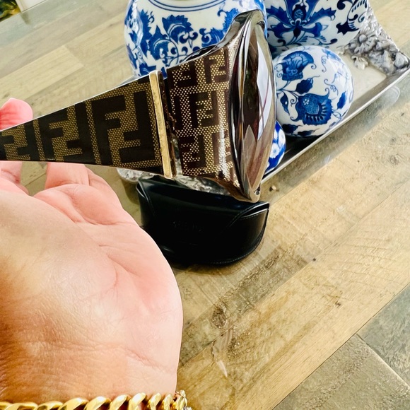 Fendi vintage logo sunglasses with case - Picture 7 of 8